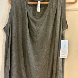 Athleta Cloudlight Rib Stratus Tee in Grey NWT